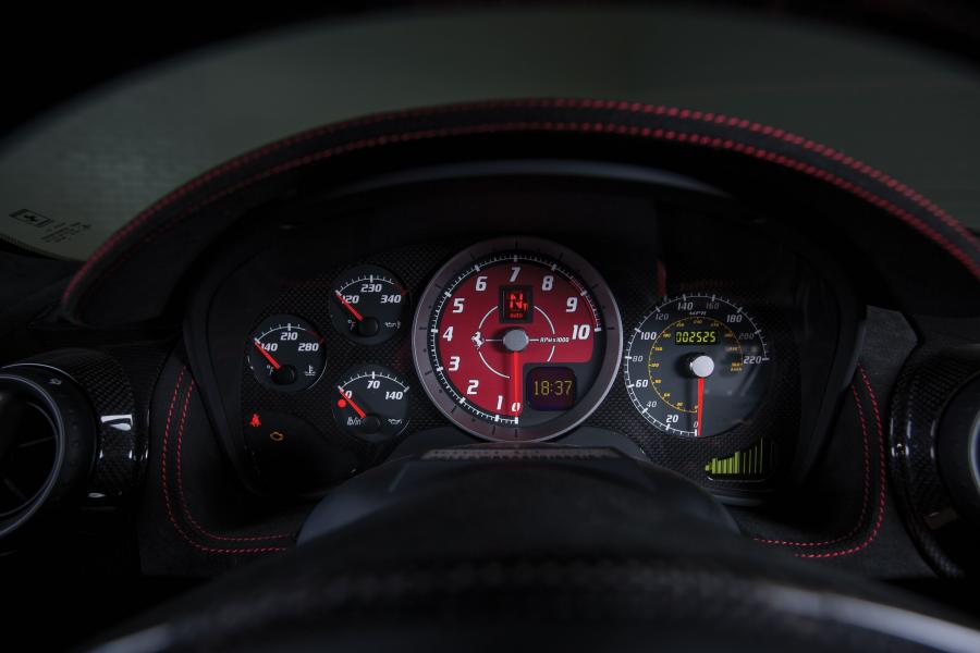 Панель приборов Ferrari F430 Scuderia Spider 16M 2008 года  (NA) (фото 20 из 29)